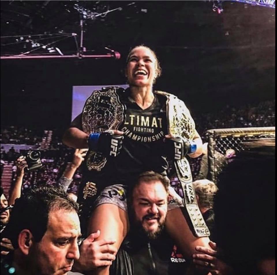 Brazil's Amanda Nunes knocks out Cris Cyborg, becomes world's first female two-division champion